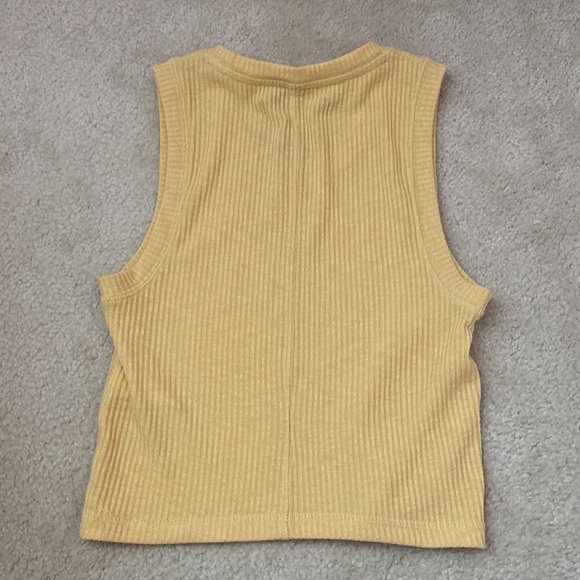 A&F Ribbed Yellow Tank - Picture 3 of 3